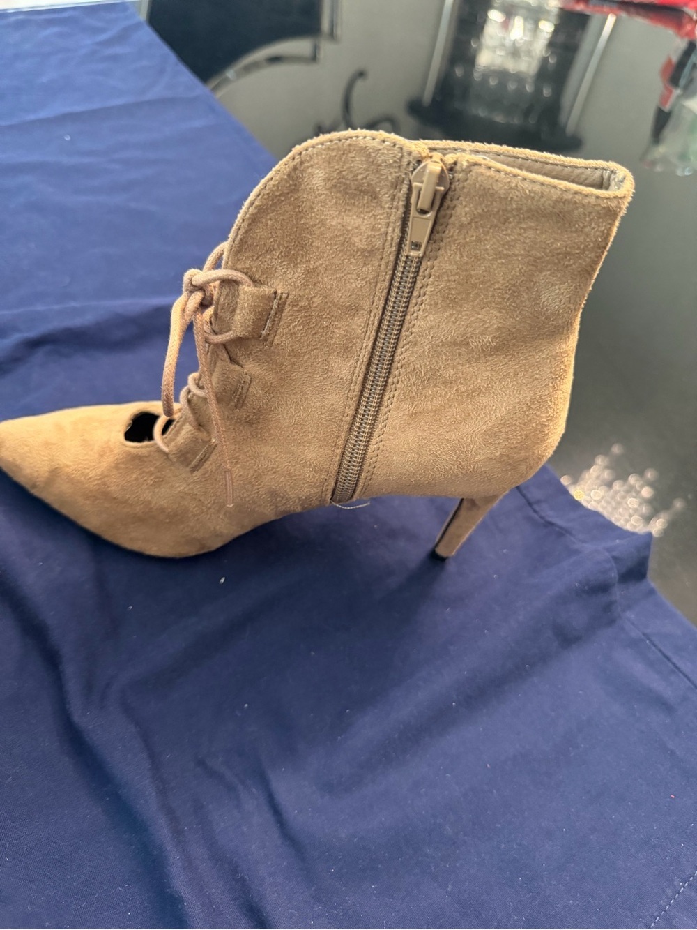 Women's Taupe Lace-Up Suede Pointed-Toe Ankle Boots - Picture 5 of 6